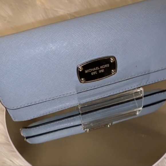 Michael Kors Blue Leather Wallet - Picture 8 of 10